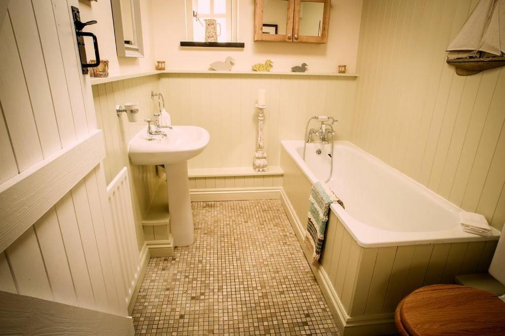 Charming Welsh Cottage Johnston المظهر الخارجي الصورة