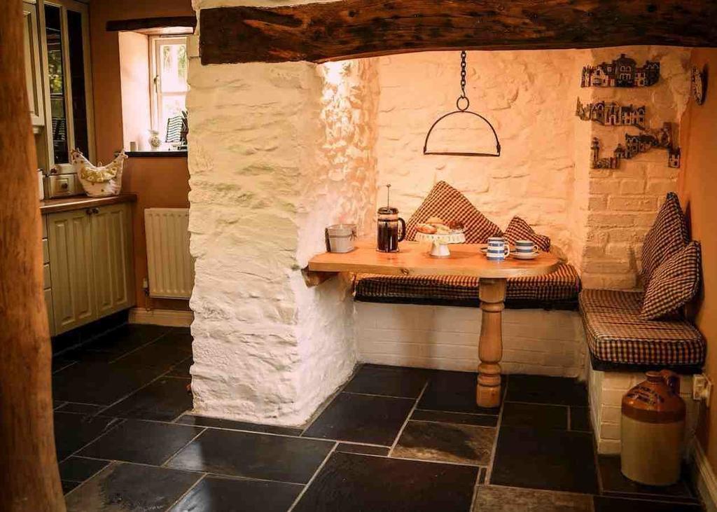 Charming Welsh Cottage Johnston المظهر الخارجي الصورة